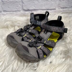 KEEN Seacamp‎ II CNX - grey kids youth sandals hiking shoes size 2